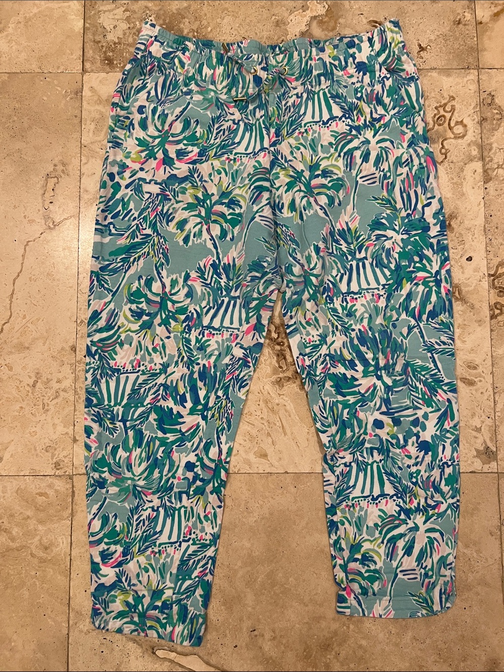 Lilly Pulitzer size L knit joggers